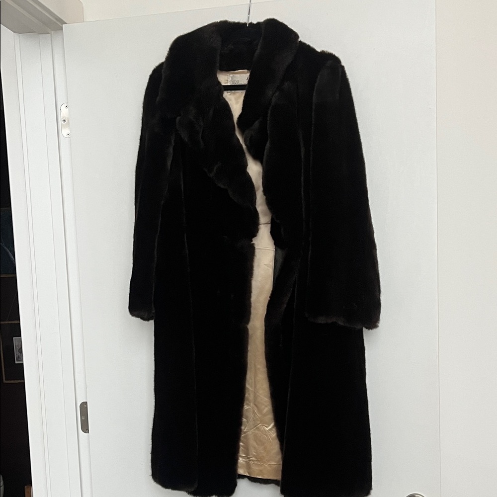Vintage, Mid-length Mink - Picture 3 of 16